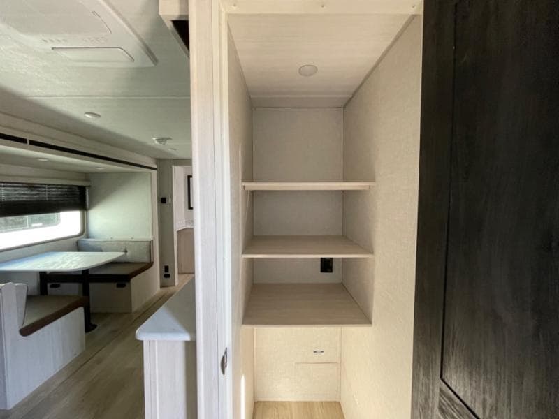 2025 Forest River 2025 Forest River Surveyor Legend - thumbnail 18