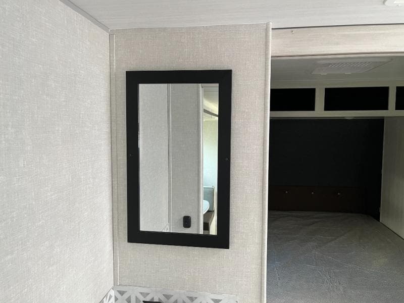 2025 Forest River 2025 Forest River Surveyor Legend - thumbnail 25