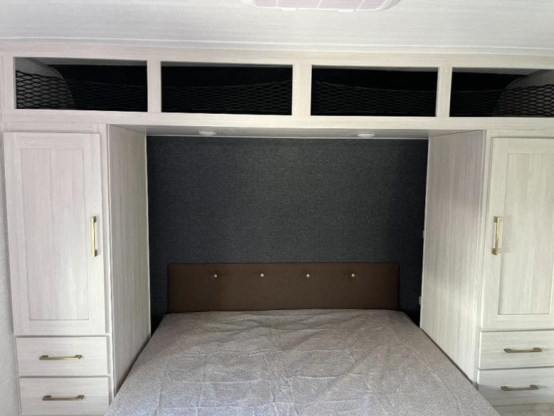 2025 Forest River 2025 Forest River Surveyor Legend - thumbnail 31