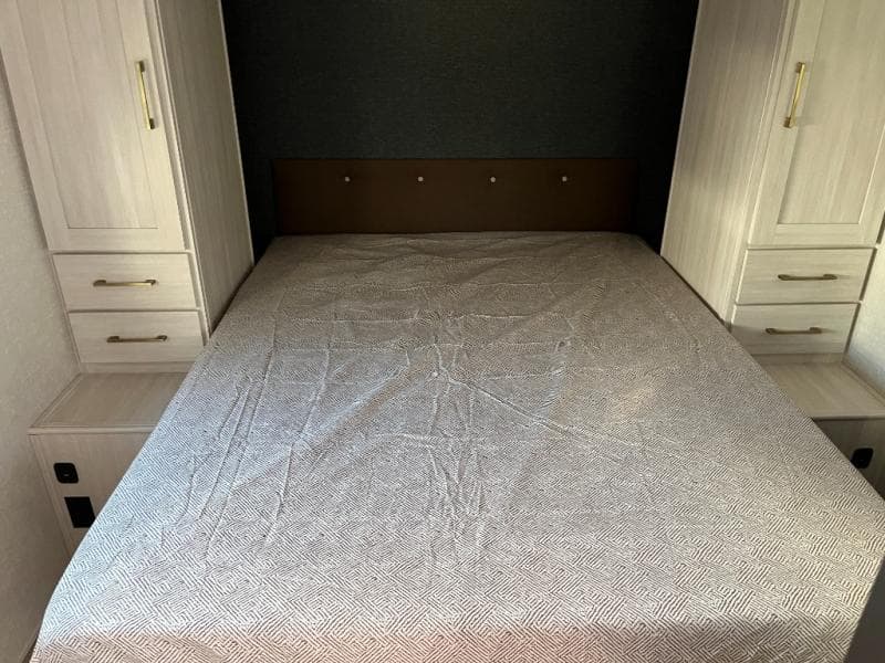 2025 Forest River 2025 Forest River Surveyor Legend - thumbnail 32