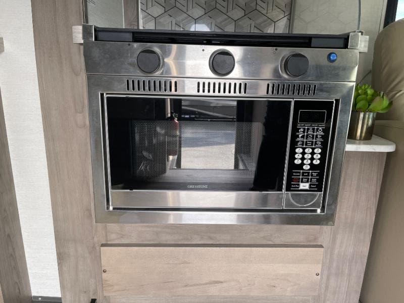 2025 Gulf Stream 2025 Gulf Stream Conquest - thumbnail 21