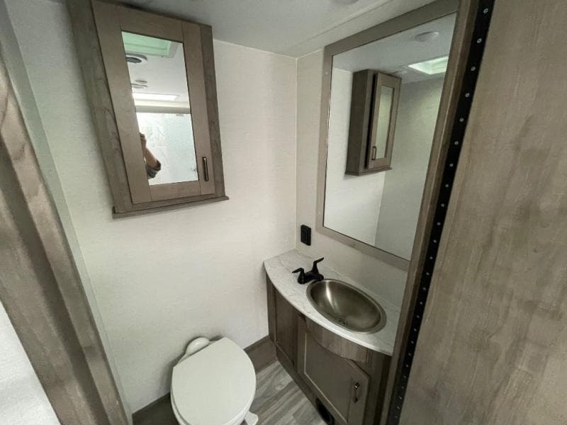 2025 Gulf Stream 2025 Gulf Stream Conquest - thumbnail 24