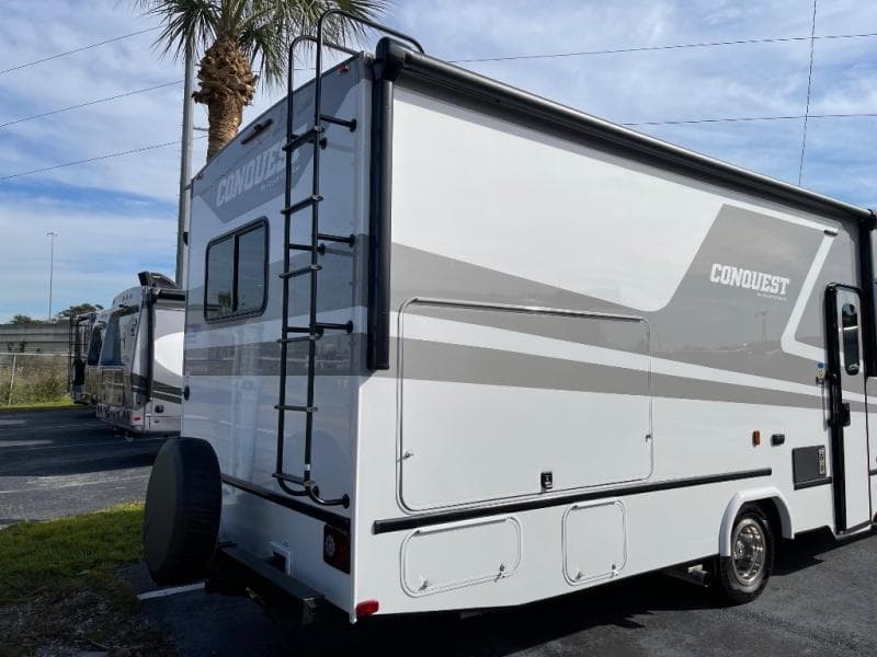 2025 Gulf Stream 2025 Gulf Stream Conquest - thumbnail 9