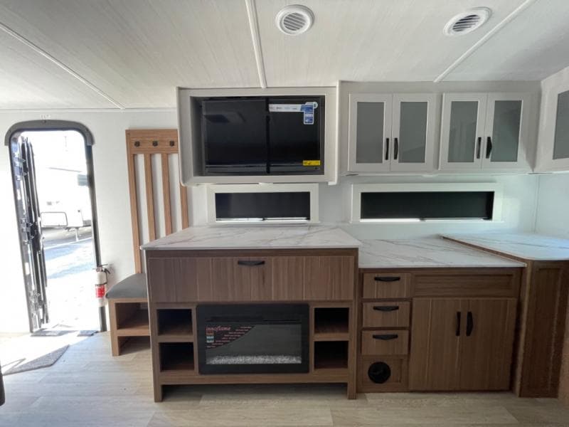 2025 Keystone RV 2025 Keystone RV Passport Super Lite - thumbnail 14