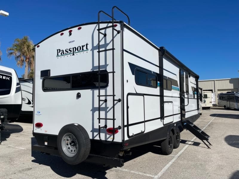 2025 Keystone RV 2025 Keystone RV Passport Super Lite - thumbnail 8