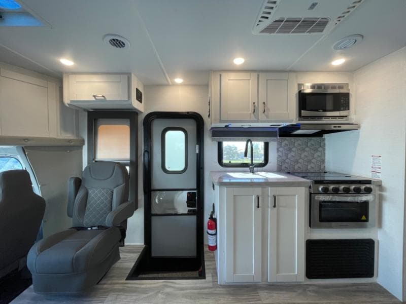 2025 Gulf Stream 2025 Gulf Stream BT Cruiser - thumbnail 13