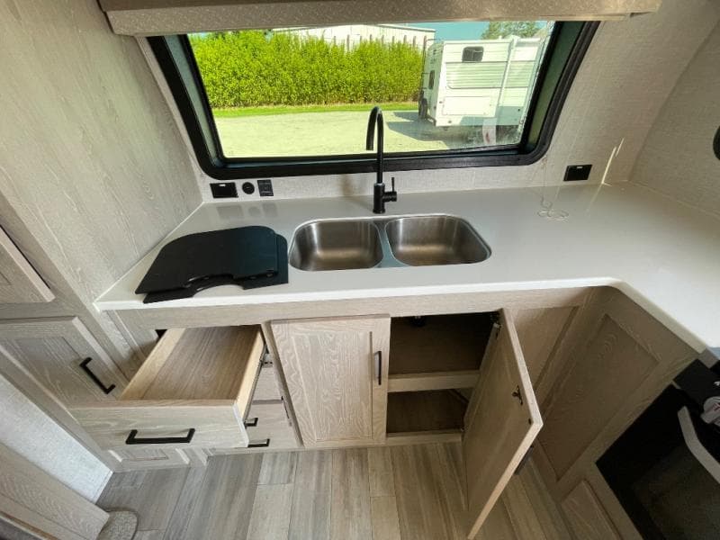 2023 Flagstaff 2023 Flagstaff Micro Lite - thumbnail 19