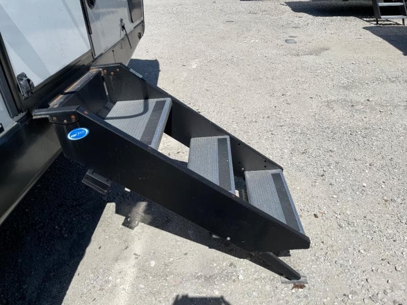 2023 Flagstaff 2023 Flagstaff Micro Lite - thumbnail 39