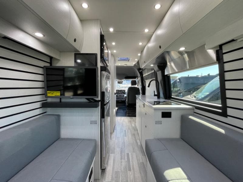 2025 Pleasure-Way 2025 Pleasure-Way Plateau - thumbnail 13