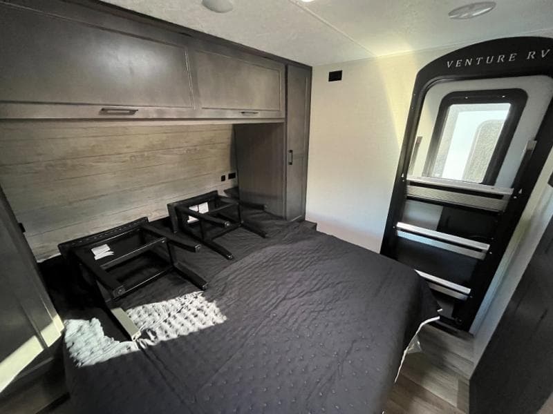 2025 Venture RV 2025 Venture RV Stratus - thumbnail 17