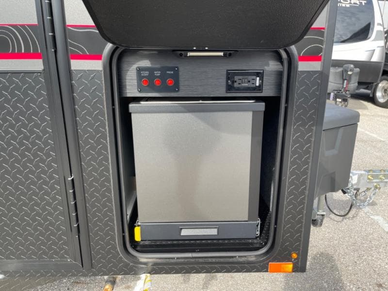 2025 inTech RV 2025 inTech RV Flyer - thumbnail 9