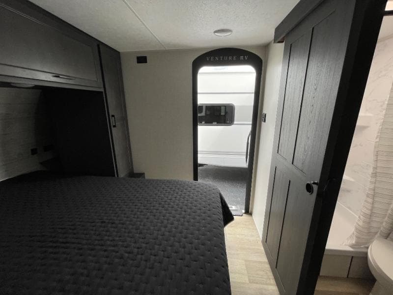 2025 Venture RV 2025 Venture RV Stratus - thumbnail 37