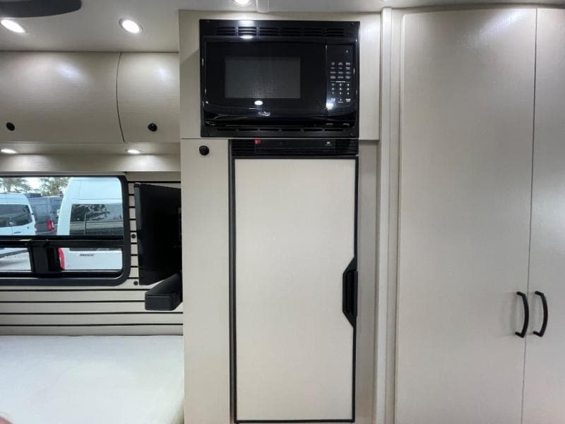 2025 Pleasure-Way 2025 Pleasure-Way Plateau - thumbnail 15