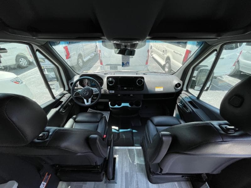 2025 Pleasure-Way 2025 Pleasure-Way Plateau - thumbnail 6