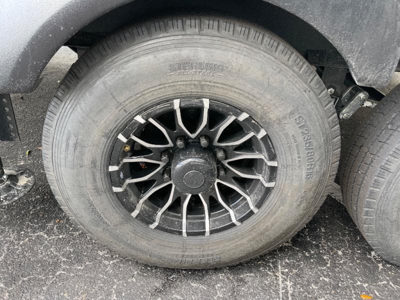 2025 Coachmen 2025 Coachmen Brookstone - thumbnail 5