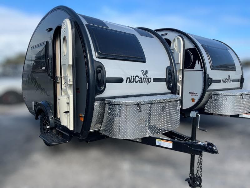 2025 nuCamp TAB 320 S BLACK CANYON PKG
