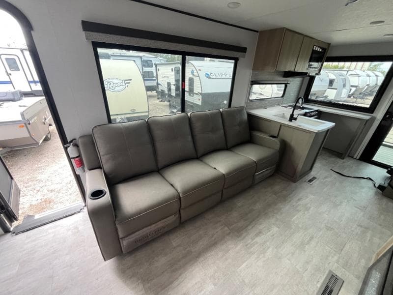 2025 Dutchmen 2025 Dutchmen Kodiak - thumbnail 11