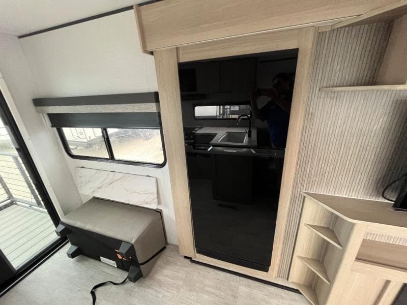 2025 Dutchmen 2025 Dutchmen Kodiak - thumbnail 13