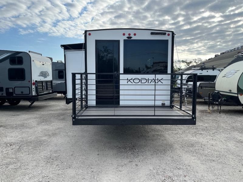 2025 Dutchmen 2025 Dutchmen Kodiak - thumbnail 5