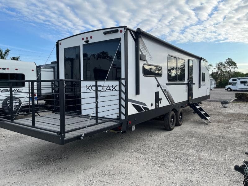 2025 Dutchmen 2025 Dutchmen Kodiak - thumbnail 6