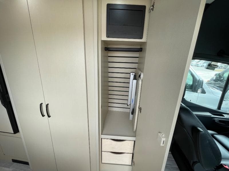 2025 Pleasure-Way 2025 Pleasure-Way Plateau - thumbnail 12