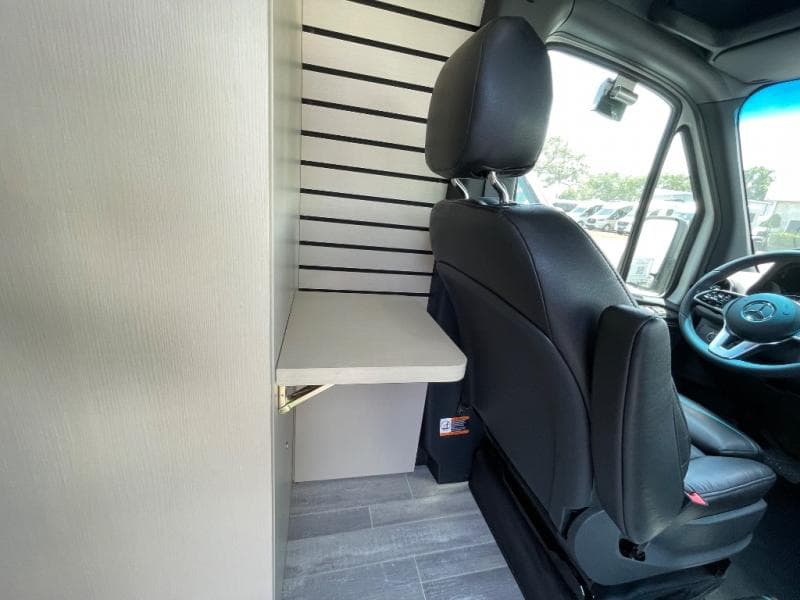 2025 Pleasure-Way 2025 Pleasure-Way Plateau - thumbnail 8