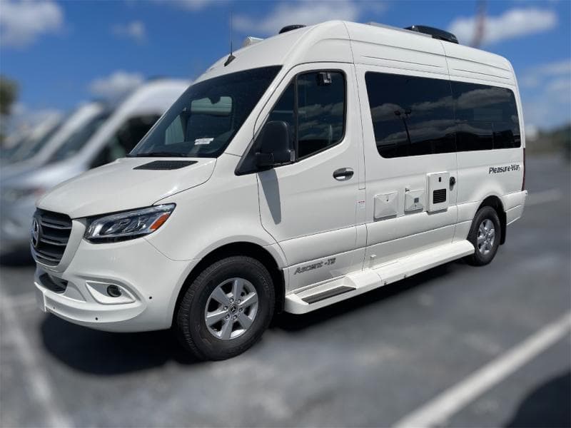 2025 Pleasure-Way 2025 Pleasure-Way Ascent - thumbnail 4