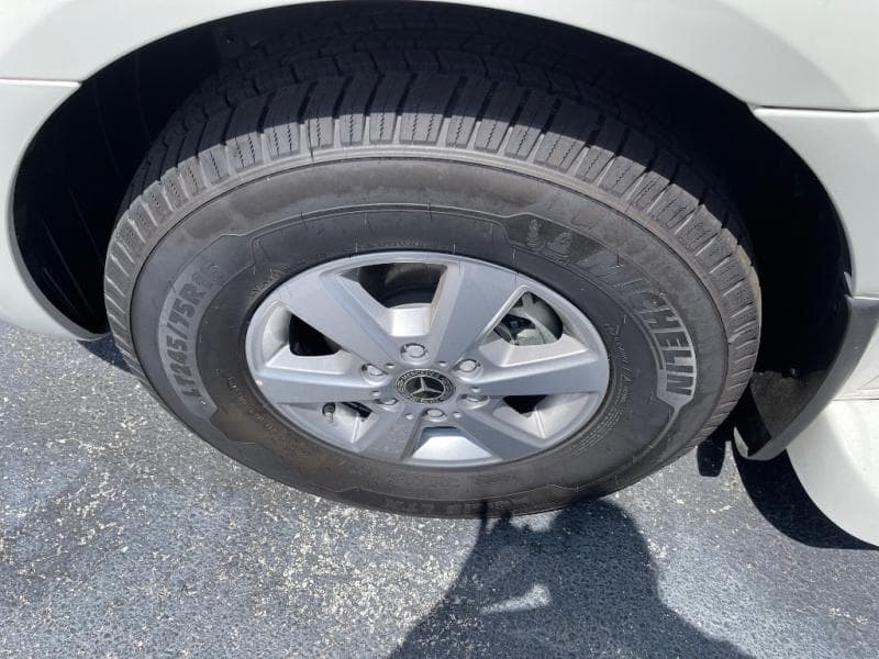 2025 Pleasure-Way 2025 Pleasure-Way Ascent - thumbnail 31