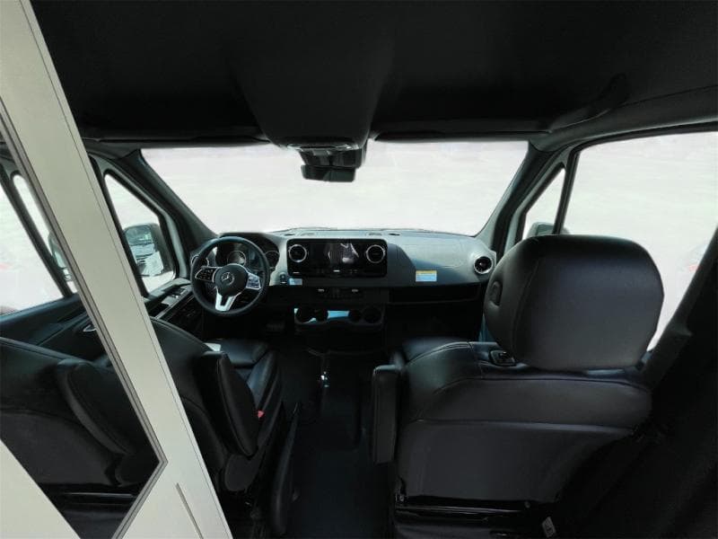 2025 Pleasure-Way 2025 Pleasure-Way Ascent - thumbnail 5