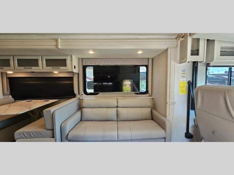 2024 Holiday Rambler 2024 Holiday Rambler Eclipse - thumbnail 7