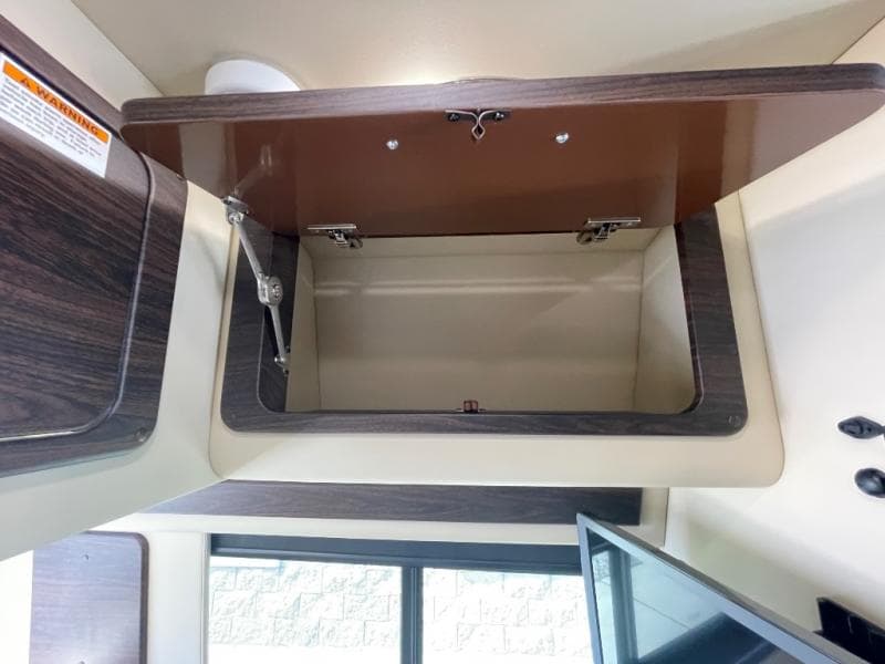 2025 Midwest Automotive Designs 2025 Midwest Automotive Designs Passage - thumbnail 26