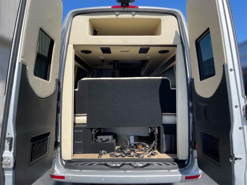 2025 Midwest Automotive Designs 2025 Midwest Automotive Designs Passage - thumbnail 6