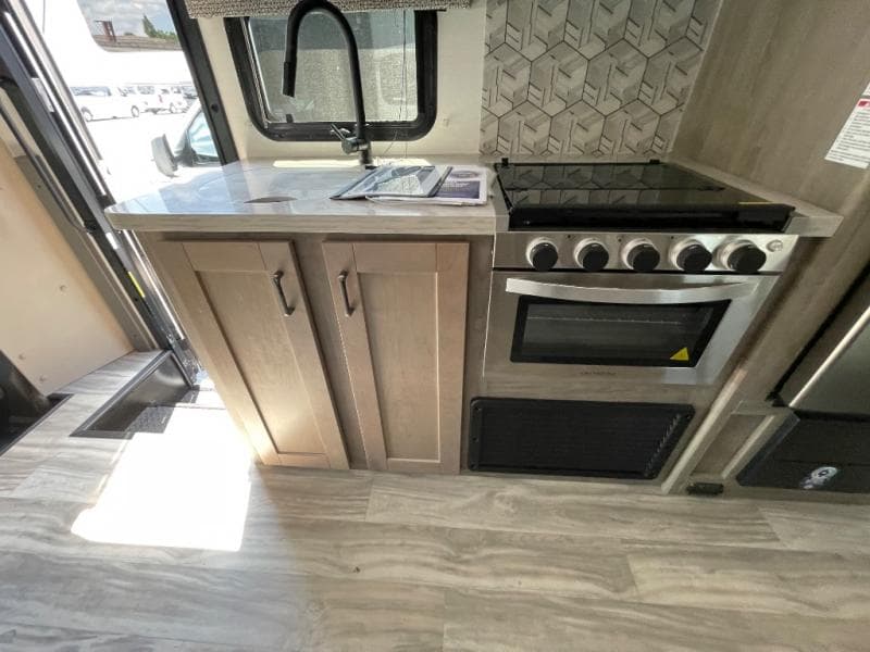 2025 Gulf Stream 2025 Gulf Stream BT Cruiser - thumbnail 15