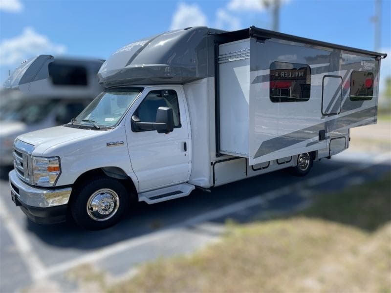 2025 Gulf Stream 2025 Gulf Stream BT Cruiser - thumbnail 4