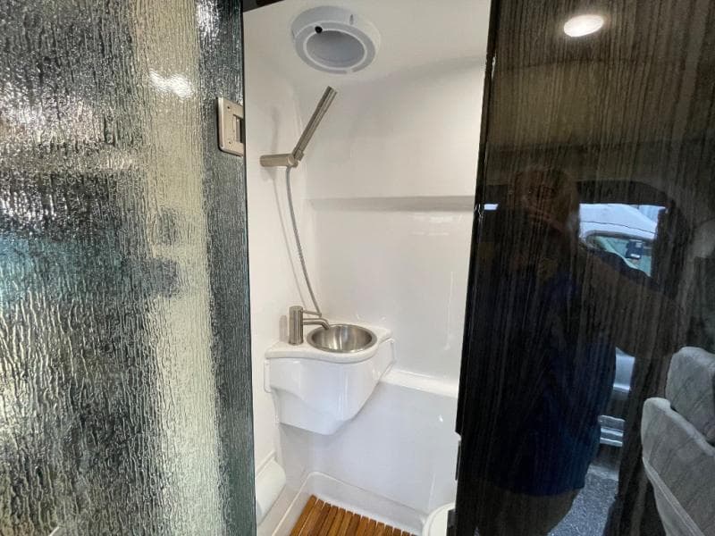 2025 Midwest Automotive Designs 2025 Midwest Automotive Designs Passage - thumbnail 10