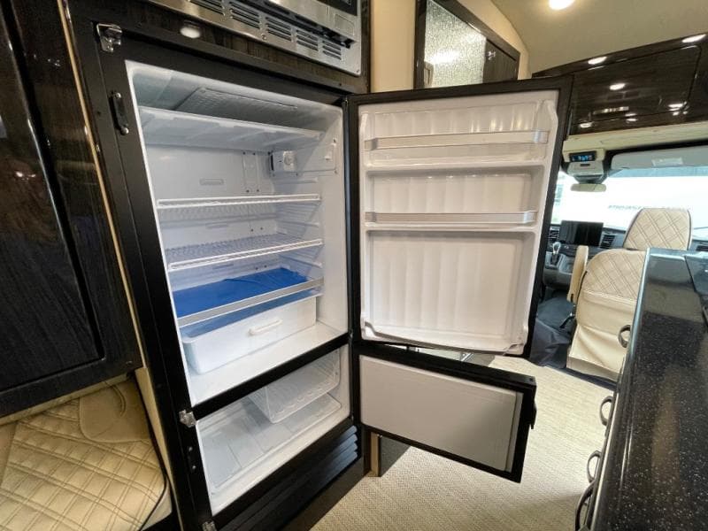 2025 Midwest Automotive Designs 2025 Midwest Automotive Designs Passage - thumbnail 13