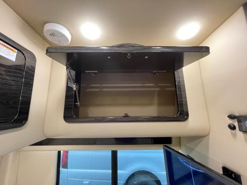 2025 Midwest Automotive Designs 2025 Midwest Automotive Designs Passage - thumbnail 19