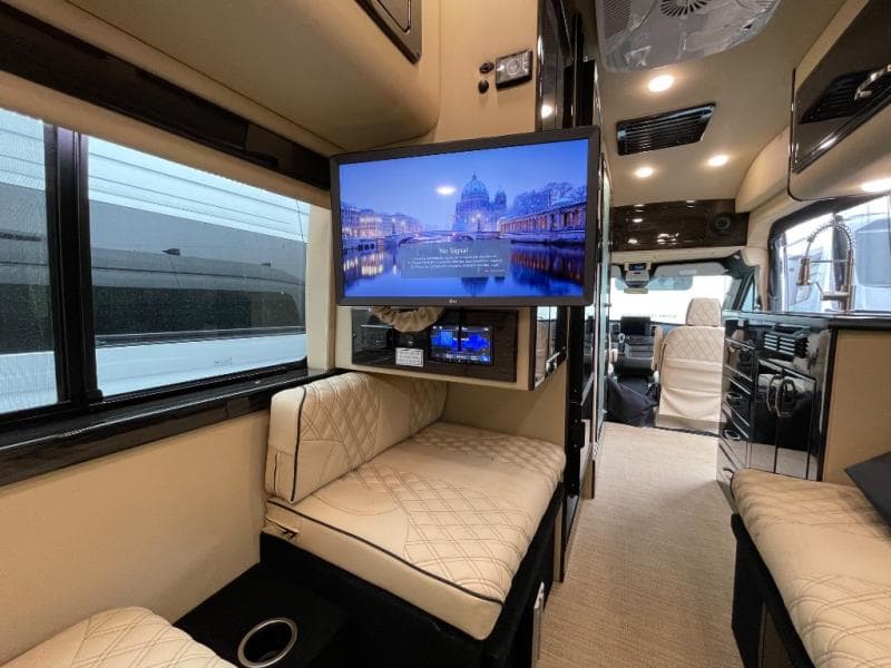 2025 Midwest Automotive Designs 2025 Midwest Automotive Designs Passage - thumbnail 23