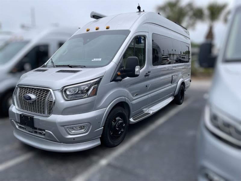 2025 Midwest Automotive Designs 2025 Midwest Automotive Designs Passage - thumbnail 3