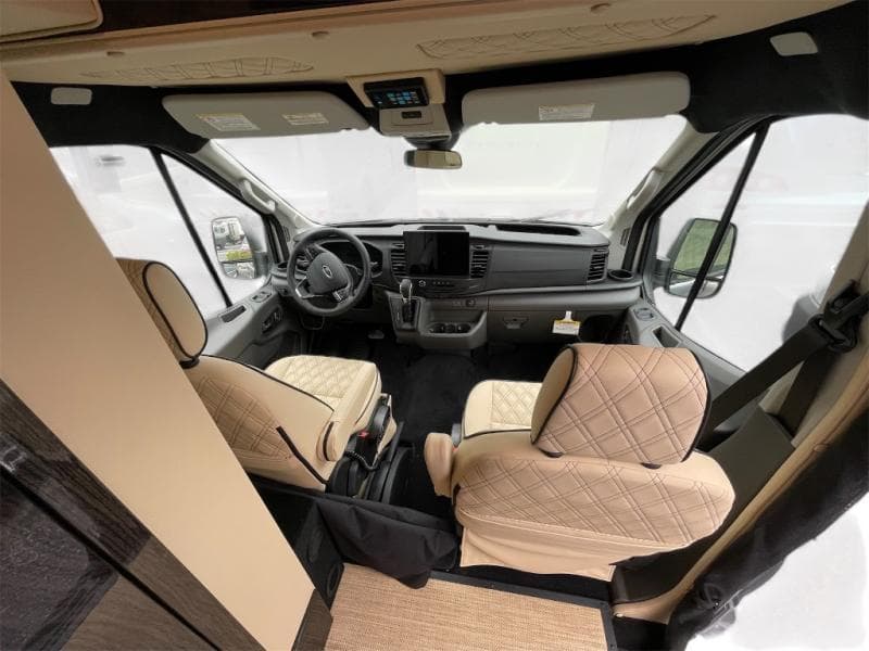 2025 Midwest Automotive Designs 2025 Midwest Automotive Designs Passage - thumbnail 5