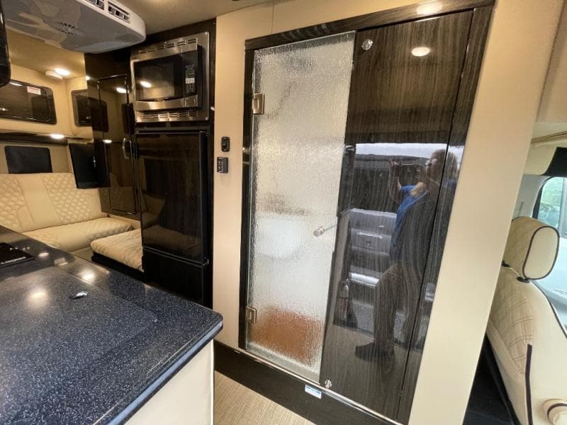 2025 Midwest Automotive Designs 2025 Midwest Automotive Designs Passage - thumbnail 6