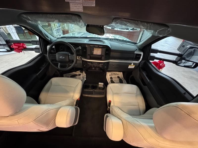 2025 Thor Motor Coach 2025 Thor Motor Coach Magnitude - thumbnail 27