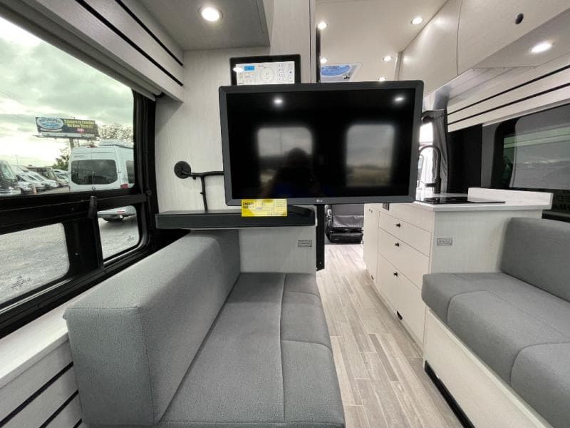 2025 Pleasure-Way 2025 Pleasure-Way Ontour - thumbnail 33