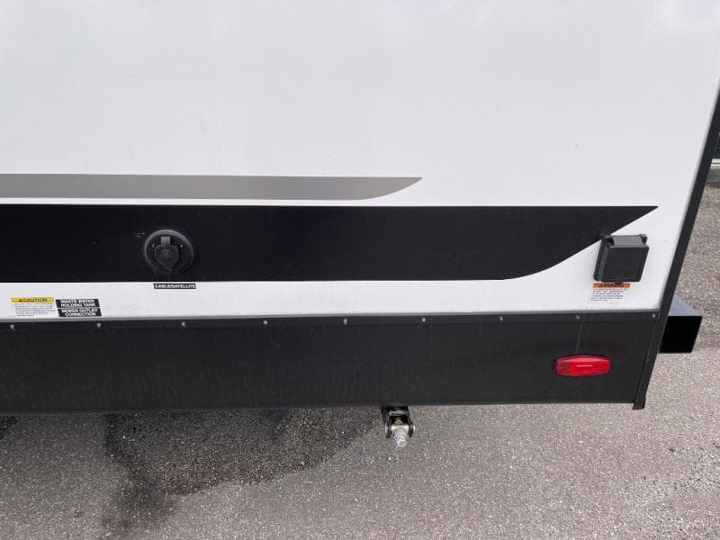 2025 Forest River 2025 Forest River Grand Surveyor - thumbnail 11