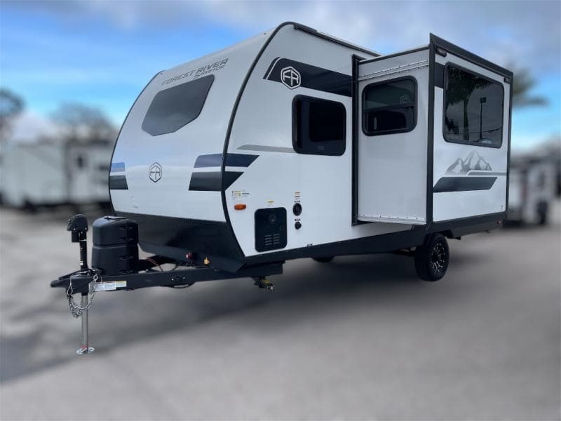 2025 Forest River 2025 Forest River Grand Surveyor - thumbnail 4