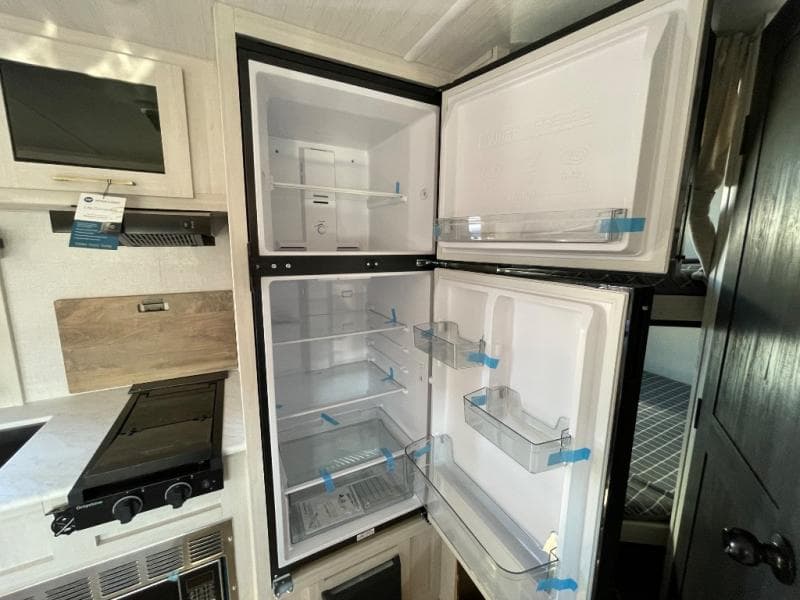 2025 Forest River 2025 Forest River Grand Surveyor - thumbnail 33