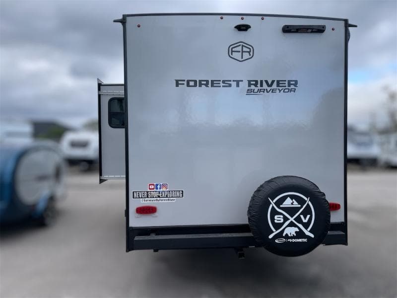 2025 Forest River 2025 Forest River Grand Surveyor - thumbnail 5