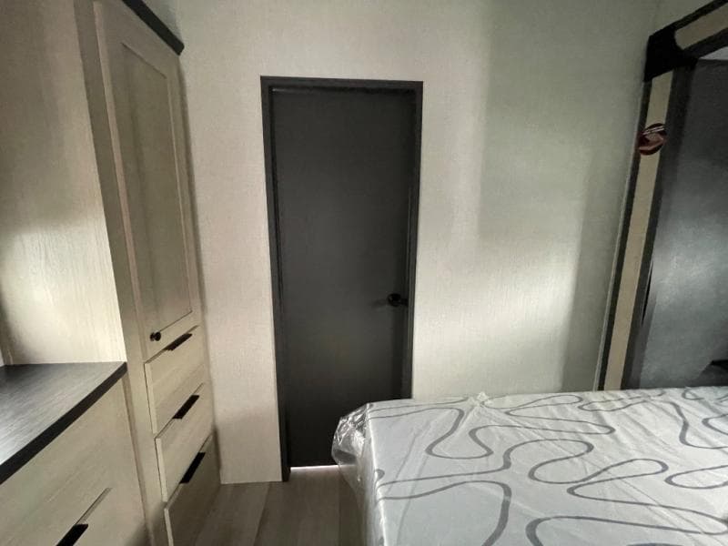 2025 Forest River 2025 Forest River Cardinal - thumbnail 15