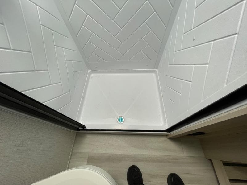 2025 Forest River 2025 Forest River Cardinal - thumbnail 36