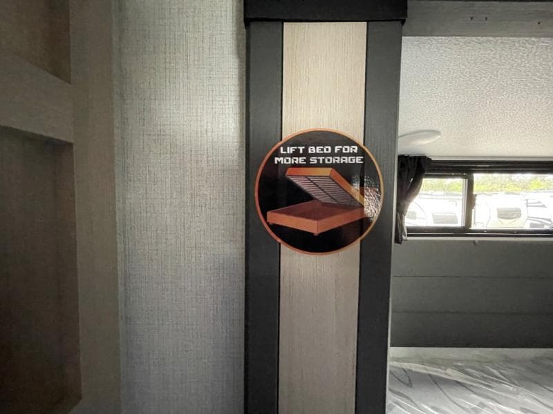 2025 Forest River 2025 Forest River Cardinal - thumbnail 46